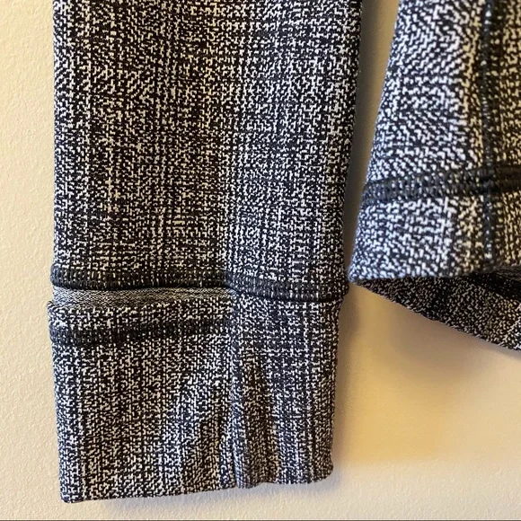 Lululemon Define Jacket in Black & White Herringbone Print Sz 6 - Picture 4 of 15